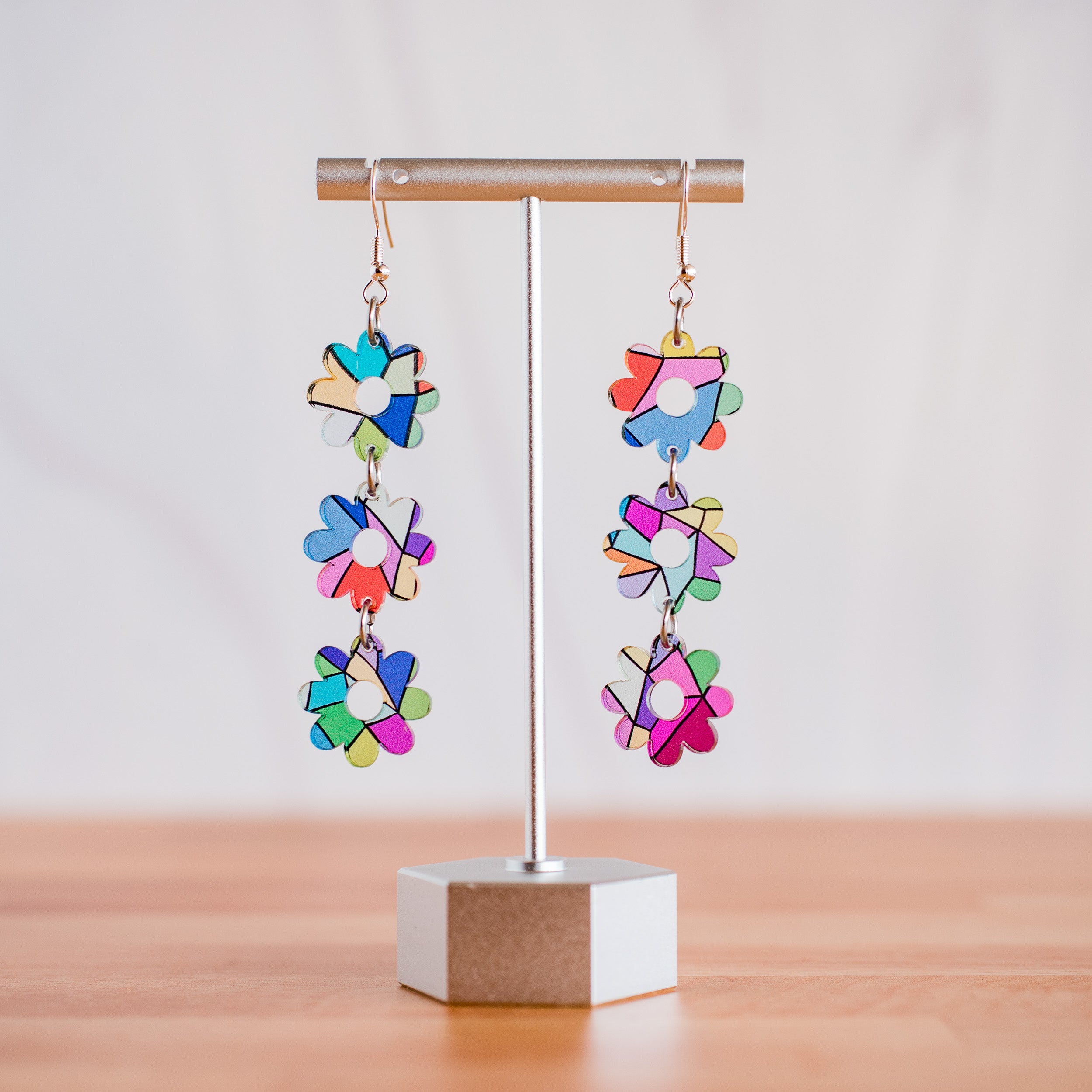 Stained Glass Triple Daisy Drops